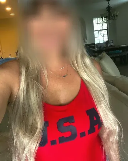 Catriona, 38