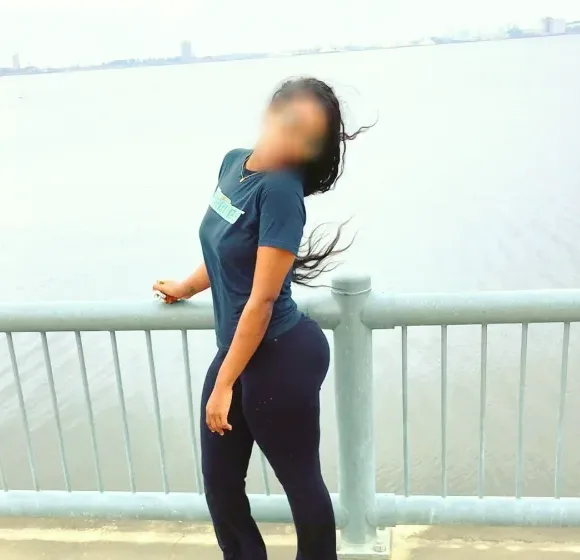 Catriona, 35