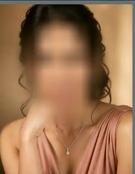 Daisy, 39