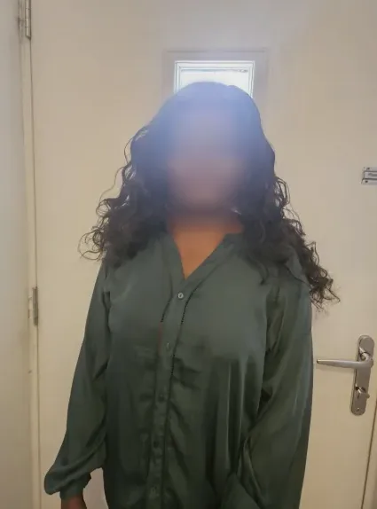 Rachel, 33