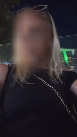 Rhian, 18