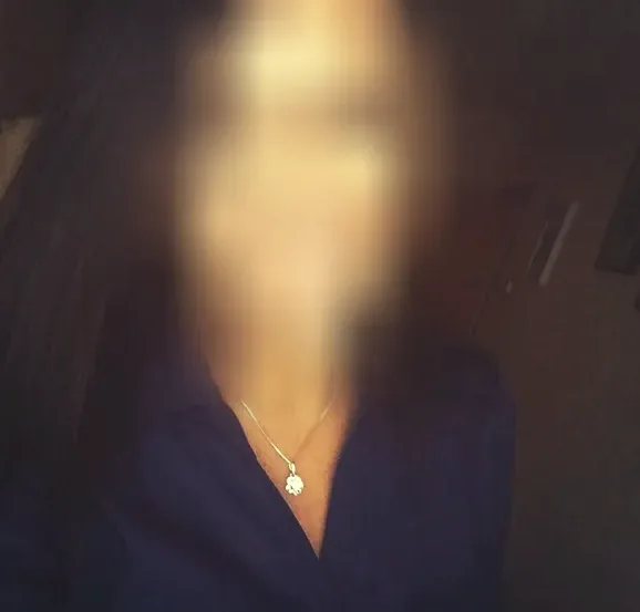 Sarah, 31